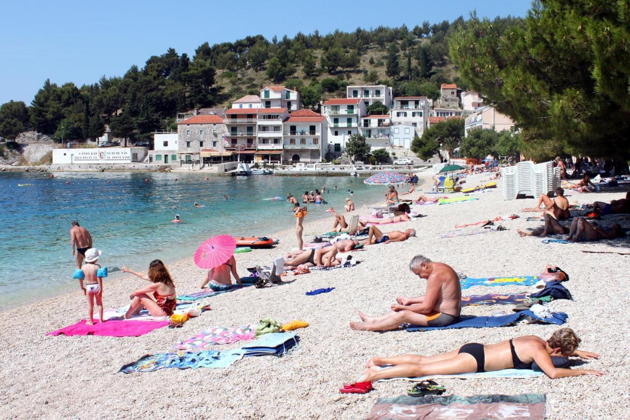 Apartments By The Sea Drvenik Donja Vala, Makarska - 6756 Buitenkant foto